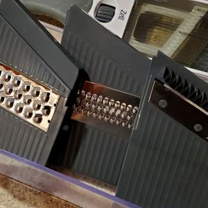 Mandolin dicer/slicer/grater